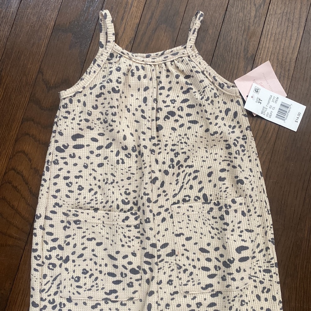 Leopard Romper - Picture 2 of 6